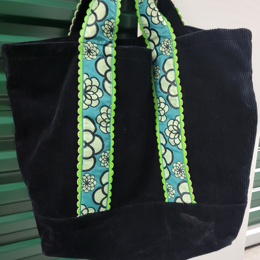 Hadley Pollet Corduroy- weekend bag. Blk w/ Green Flower Trim